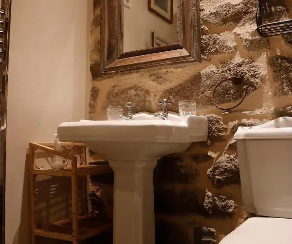 Le * Антрег-сюр-Трюйер