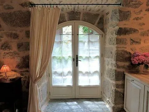 Дом отдыха Le *