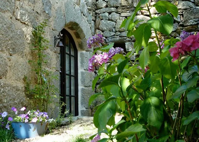 Le * Антрег-сюр-Трюйер